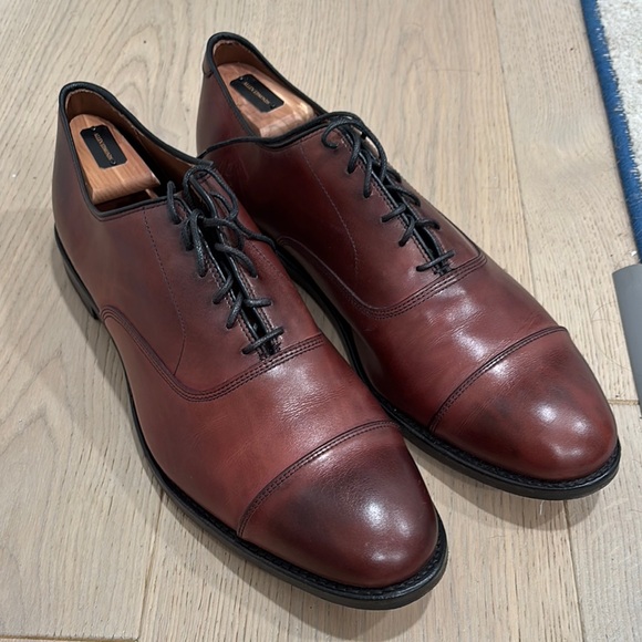 Allen Edmonds Brown Leather Oxford Shoes - Picture 1 of 12
